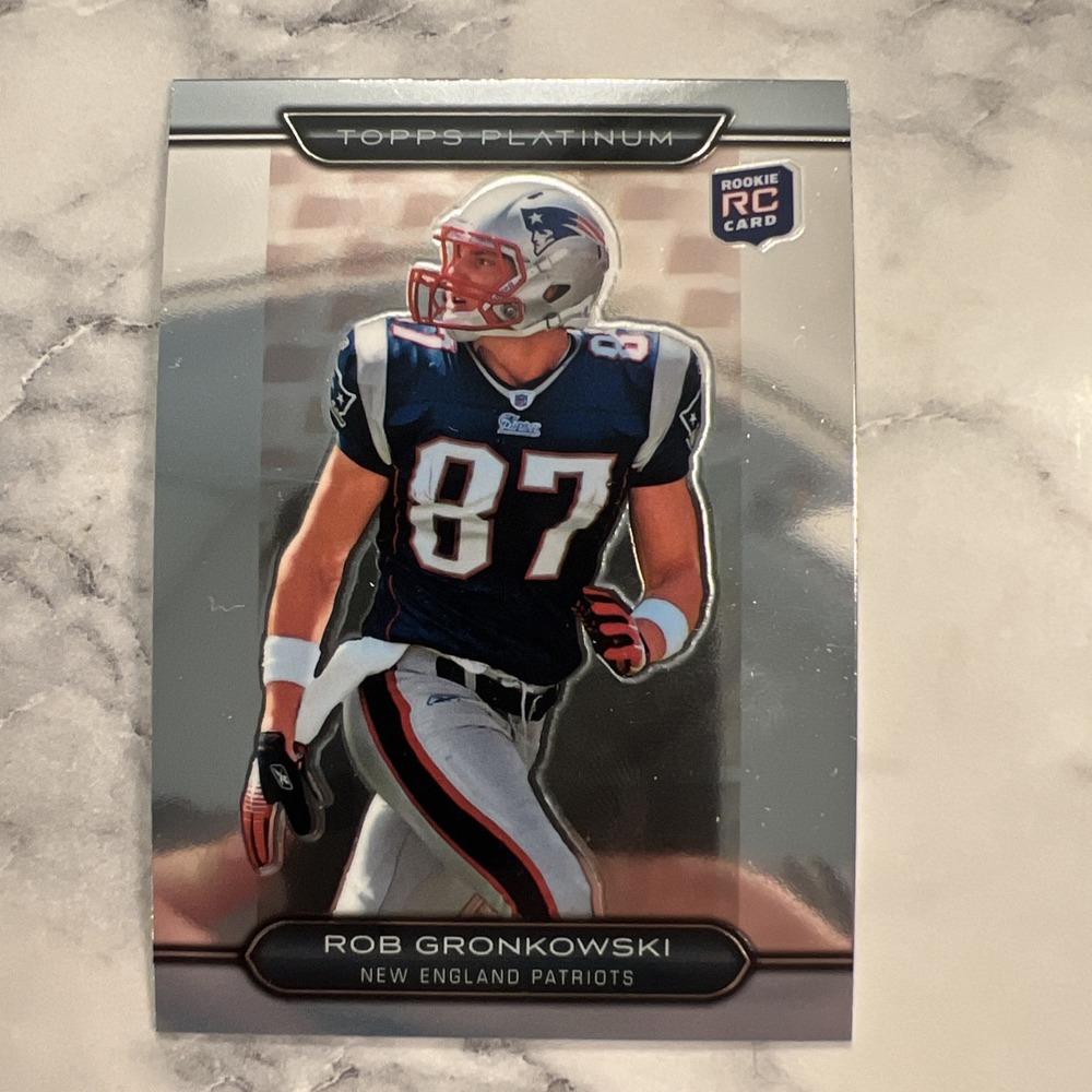 Topps 2010 Topps Platinum Rob Gronkowski Rookie Base Set #122 Patriots NFL